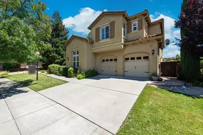 1066 Winterwood Drive, Fairfield, CA 94533 - Photo 3