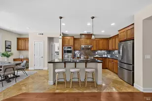 1066 Winterwood Dr, Fairfield, CA 94533 - Photo 23