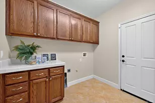 1066 Winterwood Dr, Fairfield, CA 94533 - Photo 37