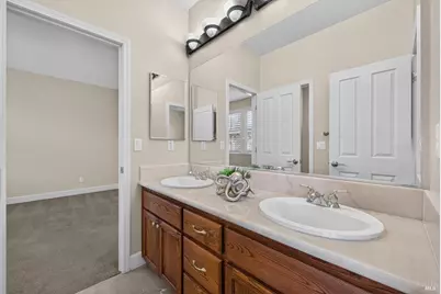 1066 Winterwood Drive, Fairfield, CA 94533 - Photo 63