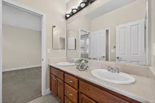 1066 Winterwood Dr, Fairfield, CA 94533 - Photo 63