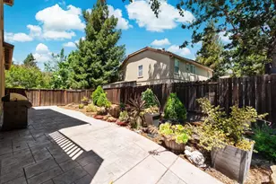 1066 Winterwood Dr, Fairfield, CA 94533 - Photo 87