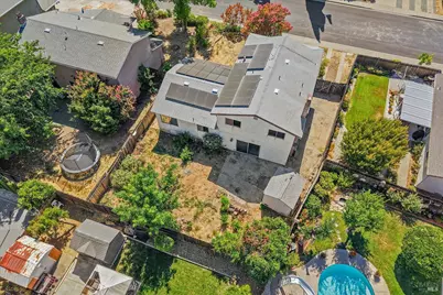 106 Clayton Circle, Vacaville, CA 95687 - Photo 61