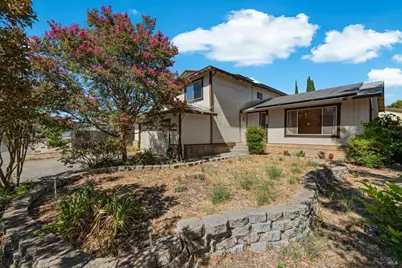 106 Clayton Circle, Vacaville, CA 95687 - Photo 3