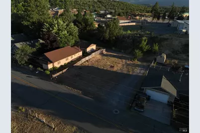 563 Shasta Avenue, Weed, CA 96094 - Photo 7