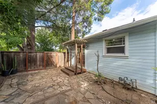 502 Jones St, Ukiah, CA 95482 - Photo 17