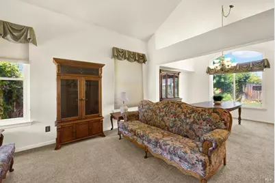 107 Bald Eagle Drive, Vacaville, CA 95688 - Photo 9
