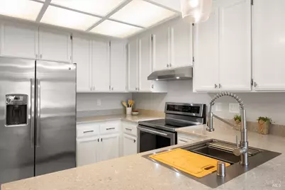 566 March Avenue, Healdsburg, CA 95448 - Photo 9