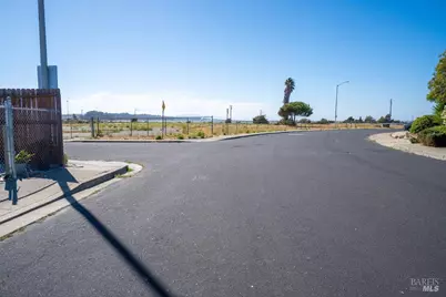 2015 Southwood Drive, San Pablo, CA 94806 - Photo 31