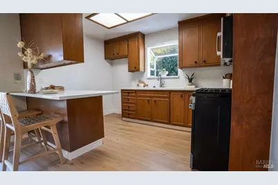 2015 Southwood Drive, San Pablo, CA 94806 - Photo 9