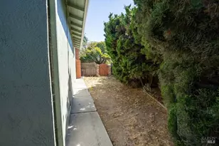 2015 Southwood Dr, San Pablo, CA 94806 - Photo 25