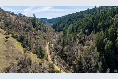 20401 Tomki, Redwood Valley, CA 95470 - Photo 5