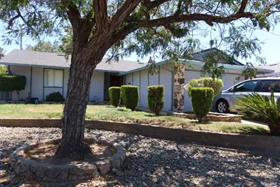 303 Dahlia Street, Fairfield, CA 94533 - Photo 3