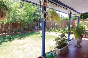 303 Dahlia St, Fairfield, CA 94533 - Photo 33