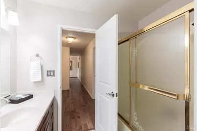 2642 W Pueblo Avenue, Napa, CA 94558 - Photo 29