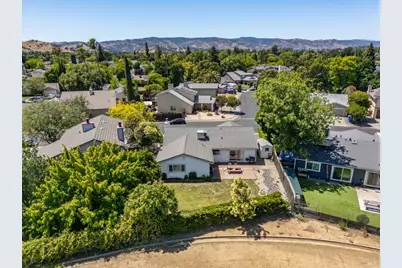 184 Brookdale Drive, Vacaville, CA 95687 - Photo 47