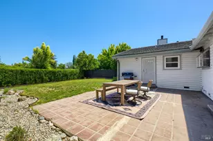 184 Brookdale Dr, Vacaville, CA 95687 - Photo 37
