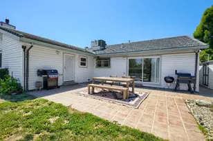 184 Brookdale Dr, Vacaville, CA 95687 - Photo 39