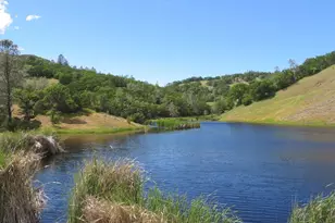 34360 San Antonio Valley Rd, San Jose, CA 94550 - Photo 13