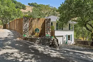 2 Michael Way, San Anselmo, CA 94960 - Photo 1