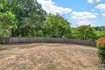 3200 Chanate Road, Santa Rosa, CA 95404 - Photo 31