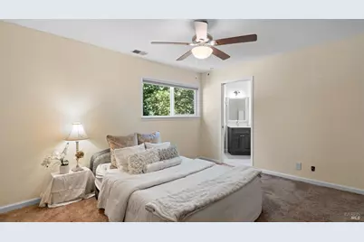 477 Alamo Creek Court #E, Vacaville, CA 95688 - Photo 19