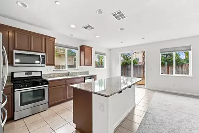 490 Epic Street, Vacaville, CA 95688 - Photo 9