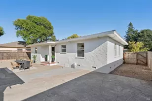 1825 Robin Hood Ln, Santa Rosa, CA 95405 - Photo 27