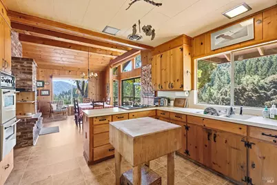 19170 Monahan Creek Road, Yorkville, CA 95494 - Photo 15