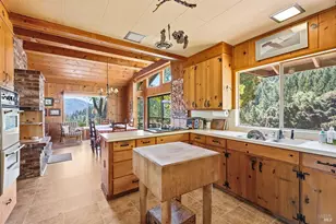 19170 Monahan Creek Rd, Yorkville, CA 95494 - Photo 15