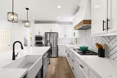 374 Decanter Circle, Windsor, CA 95492 - Photo 13