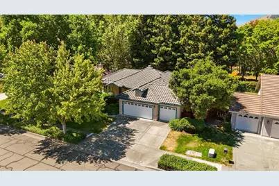 741 Emerald Bay Drive, Fairfield, CA 94534 - Photo 39