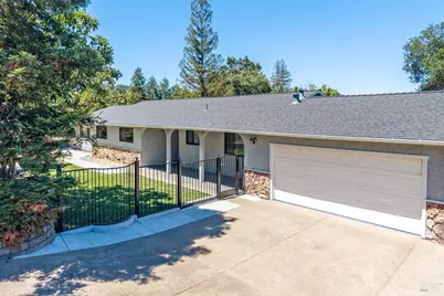 800 Riverside Drive, Ukiah, CA 95482 - Photo 1