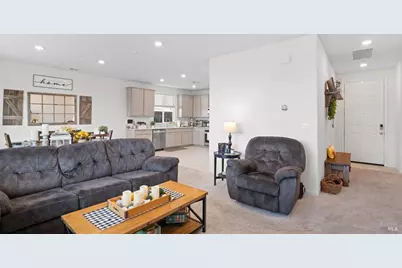 745 Broadfork Circle, Vacaville, CA 95687 - Photo 3