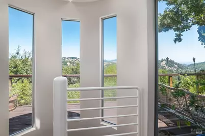 427 Scenic Avenue, San Anselmo, CA 94960 - Photo 17