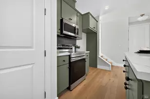 2446 Linwood Ave, Santa Rosa, CA 95404 - Photo 17