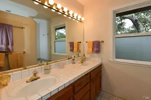 4004 Garnet Pl, Santa Rosa, CA 95405 - Photo 31