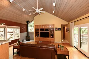 4004 Garnet Pl, Santa Rosa, CA 95405 - Photo 17