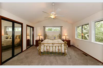 4004 Garnet Place, Santa Rosa, CA 95405 - Photo 29