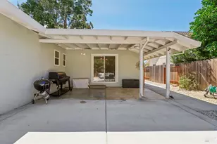 106 Anita Ct, Vacaville, CA 95688 - Photo 33