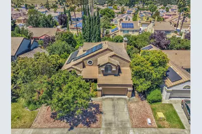 412 Donaldson Court, Suisun City, CA 94585 - Photo 5