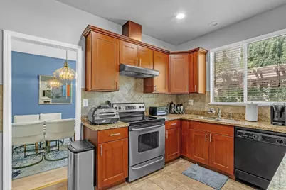 412 Donaldson Court, Suisun City, CA 94585 - Photo 11