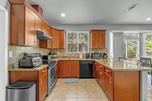 412 Donaldson Ct, Suisun City, CA 94585 - Photo 13