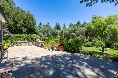 1431 Manzanita Avenue, Santa Rosa, CA 95404 - Photo 43