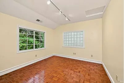 1431 Manzanita Avenue, Santa Rosa, CA 95404 - Photo 31
