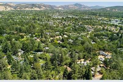 1431 Manzanita Avenue, Santa Rosa, CA 95404 - Photo 69