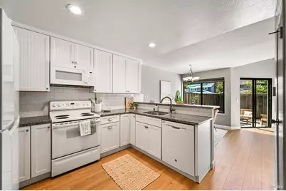 105 Marylyn Circle, Petaluma, CA 94954 - Photo 7