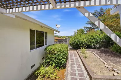 5 Sunny Oaks Drive, San Rafael, CA 94903 - Photo 21