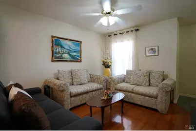 48 Dawn Rose Court, Suisun City, CA 94585 - Photo 5
