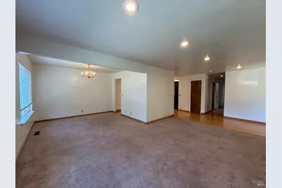 2429 Woodstock Court, Santa Rosa, CA 95409 - Photo 5
